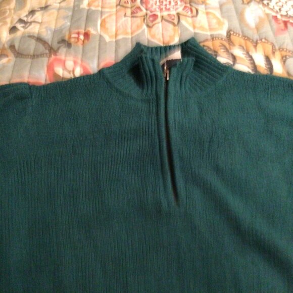 Universal Thread Quarter Zip Sweater New with Tags Size Small - Picture 5 of 5